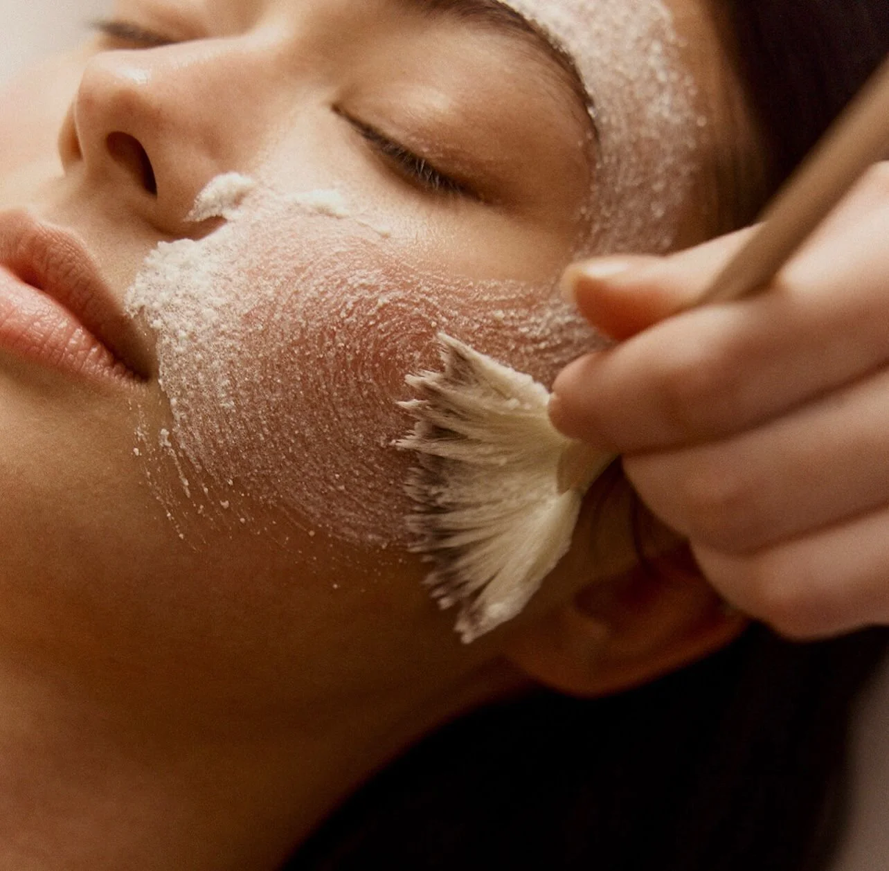 Luxury facials at Laser2Glow Brampton